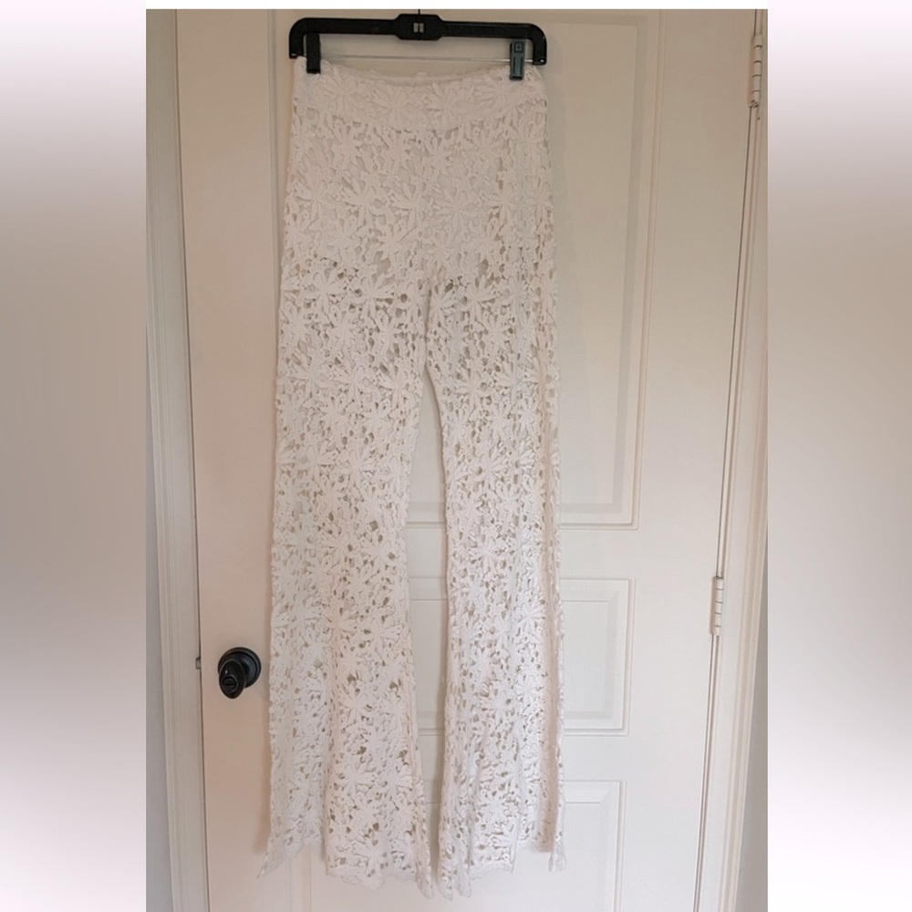 Nightcap off White Lace Pants